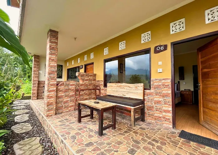 Nyoman By Agata Guest house Bedugul (Bali)